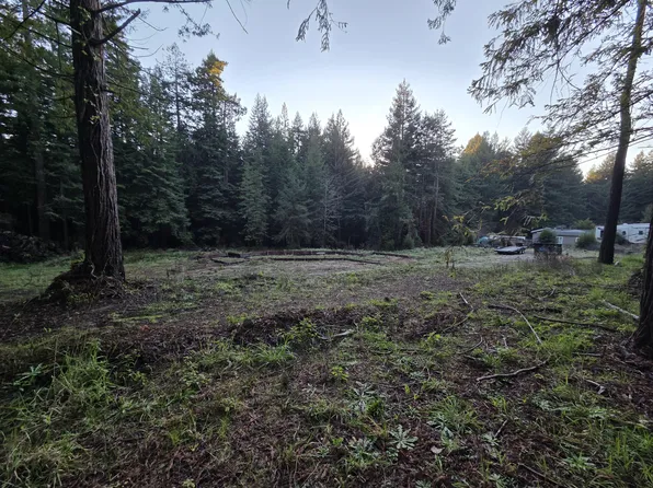 2970 Pigeon Point Rd, Eureka, CA 95503