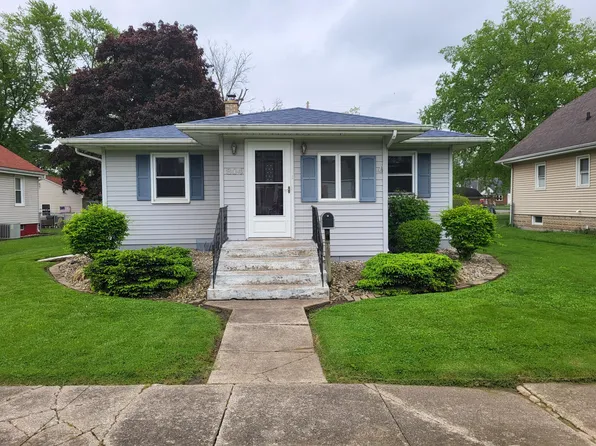 804 Plain St, La Porte, IN 46350