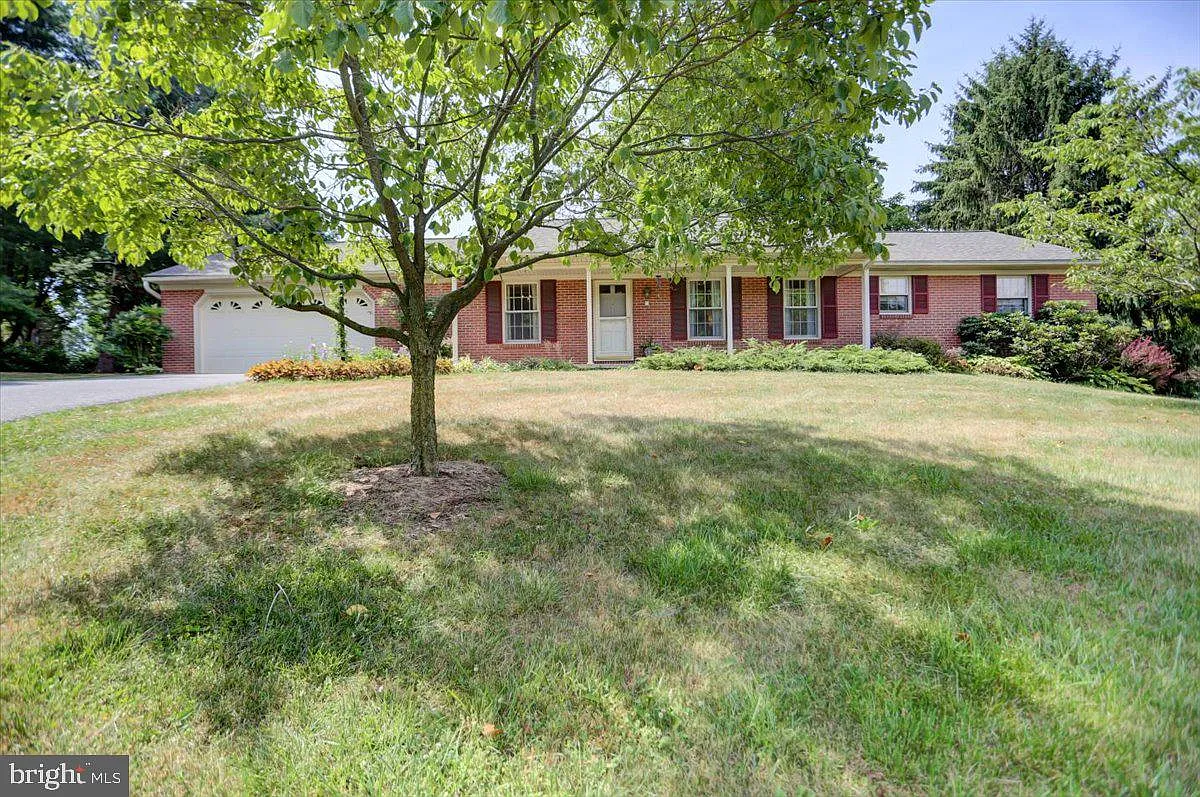 19605 Granada Ct photo 1
