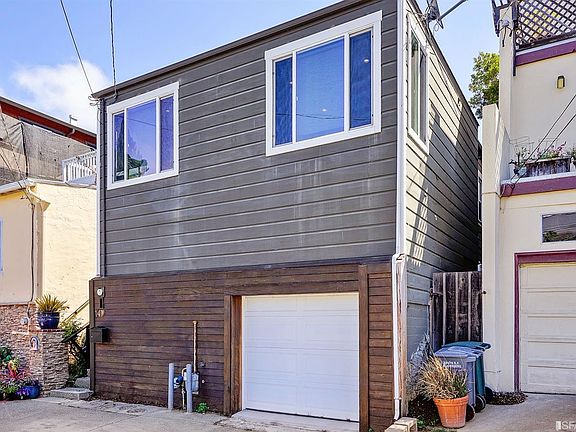 2nd image of 147 Santa Clara St