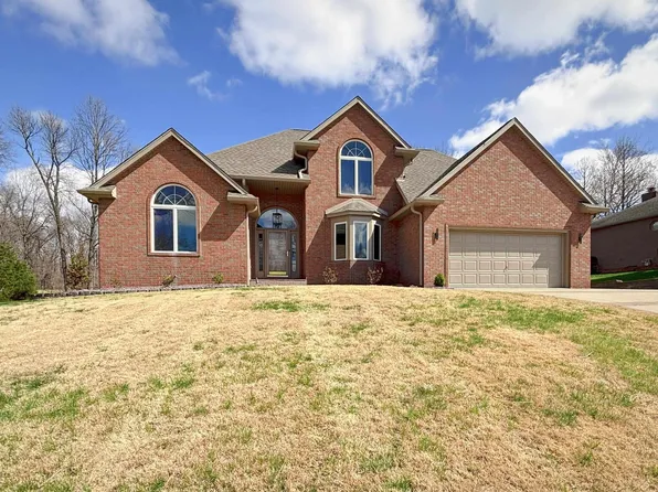 1314 Hunters Ridge Ct, Evansville, IN 47725