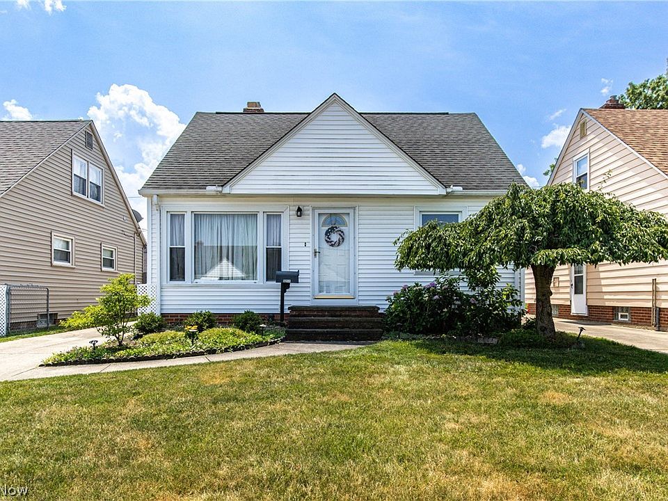 1st image of 3211 Stanfield Dr