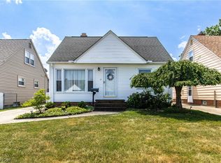 3211 Stanfield Dr, Parma, OH