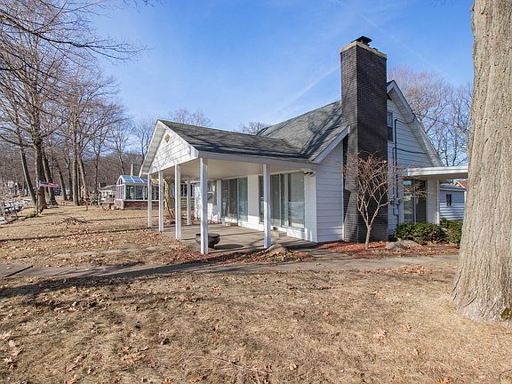 2nd image of 5530 S Cozy Point Dr