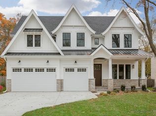 2028 Farnsworth Ln, Northbrook, IL 60062