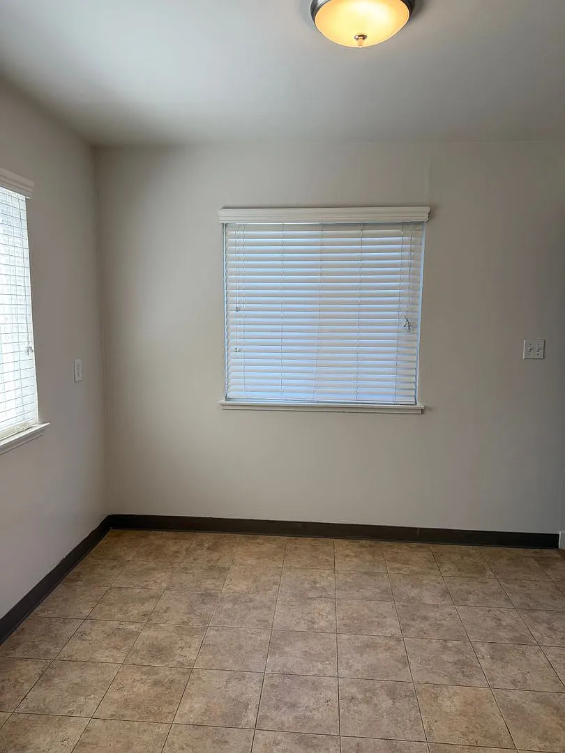 2238 Tomasina Ct — Photo 4