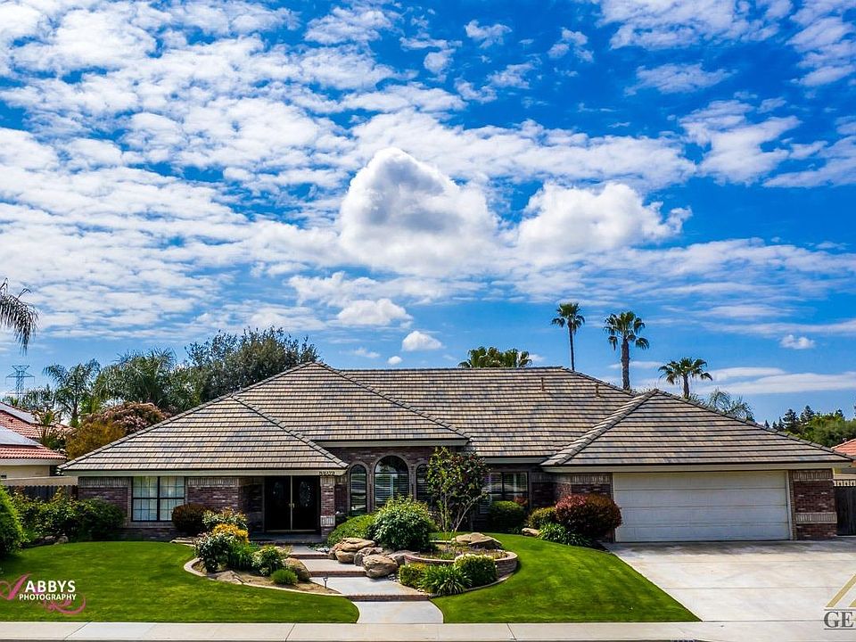 1st image of 8609 Dinard Pl