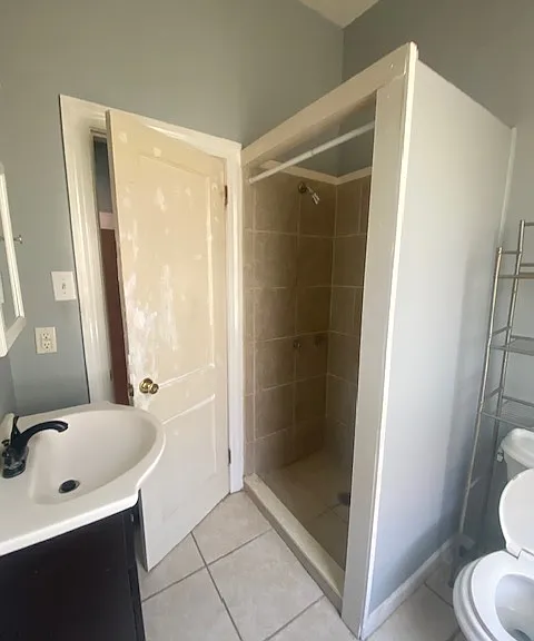 725 McGilvary St #4 — Photo 3