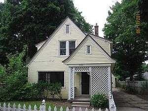 1st image of 3263 College Ave NE