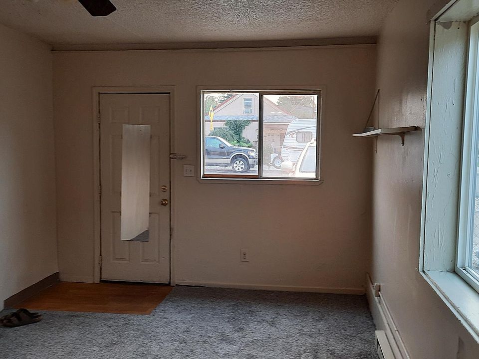 1st image of 3-420 14th St APT 3