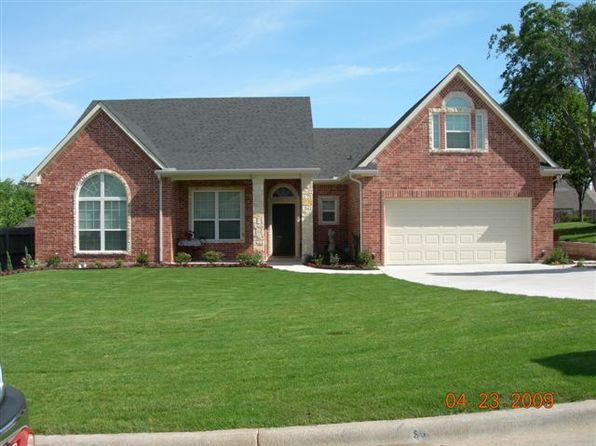 105 Shady Valley Cir