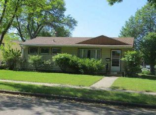 1717 W 39th St, Sioux Falls, SD 57105