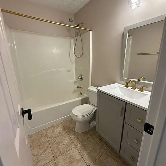 907 Keldron Ct — Photo 8