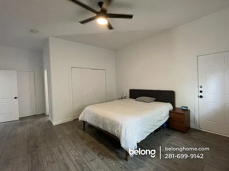 5920 Fairdale Ln #6 — Photo 5