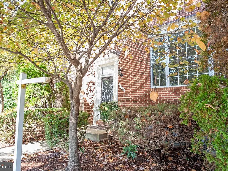 6276 Taliaferro Way — Photo 2