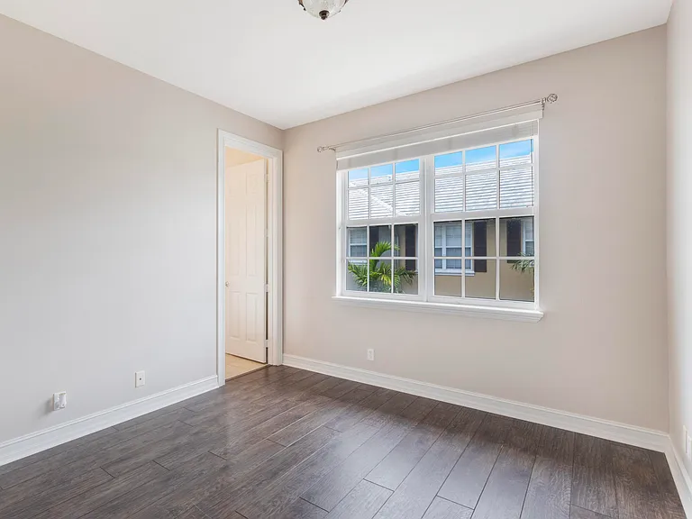 110 W Coda Cir — Photo 24