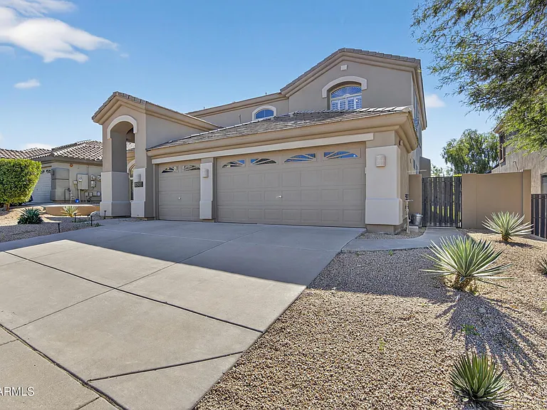 10587 E Sheena Dr — Photo 4