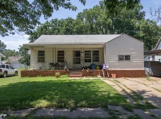 210 N Madison Ave, Anthony, KS 67003