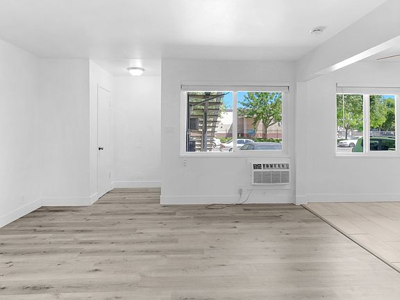 4th image of 5364 & 5372 Young St #6