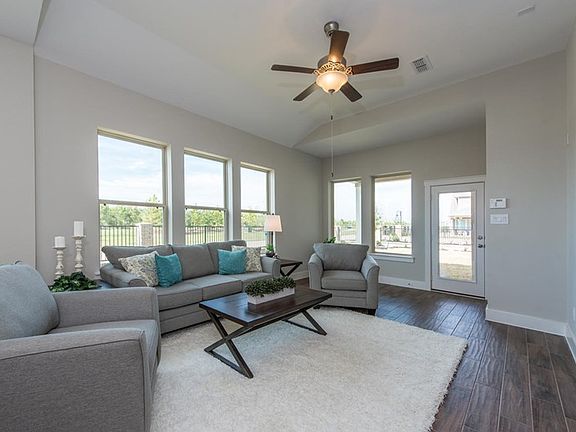 The Benefield - Family Room