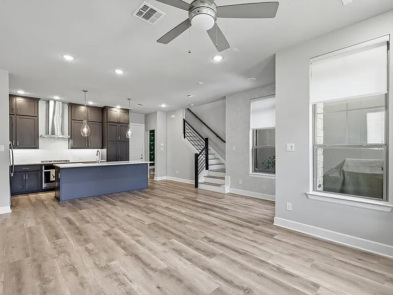 7129 Laurel Rdg — Photo 13