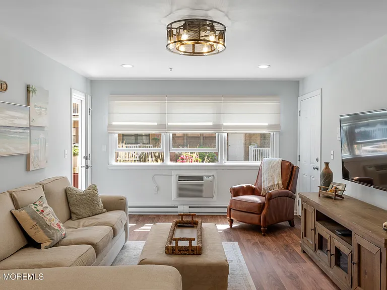 1340 Ocean Ave #35 — Photo 6