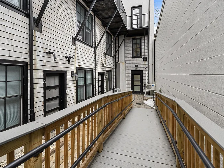 300 Somerville Ave #C — Photo 12