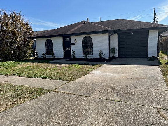 2nd image of 455 Furman Dr