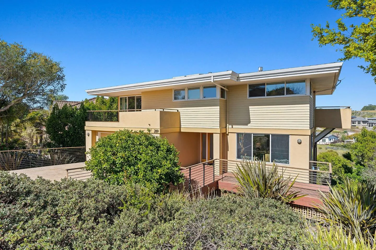 289 Ventana Way photo 1