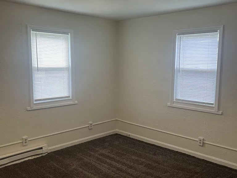 130 Laura Ave #4 — Photo 10