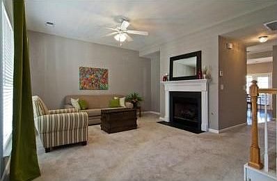4th image of 7021 Bridgeport Dr