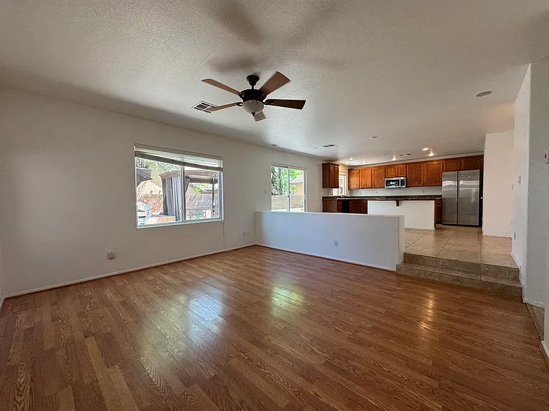 6238 Whitelion Walk St — Photo 8