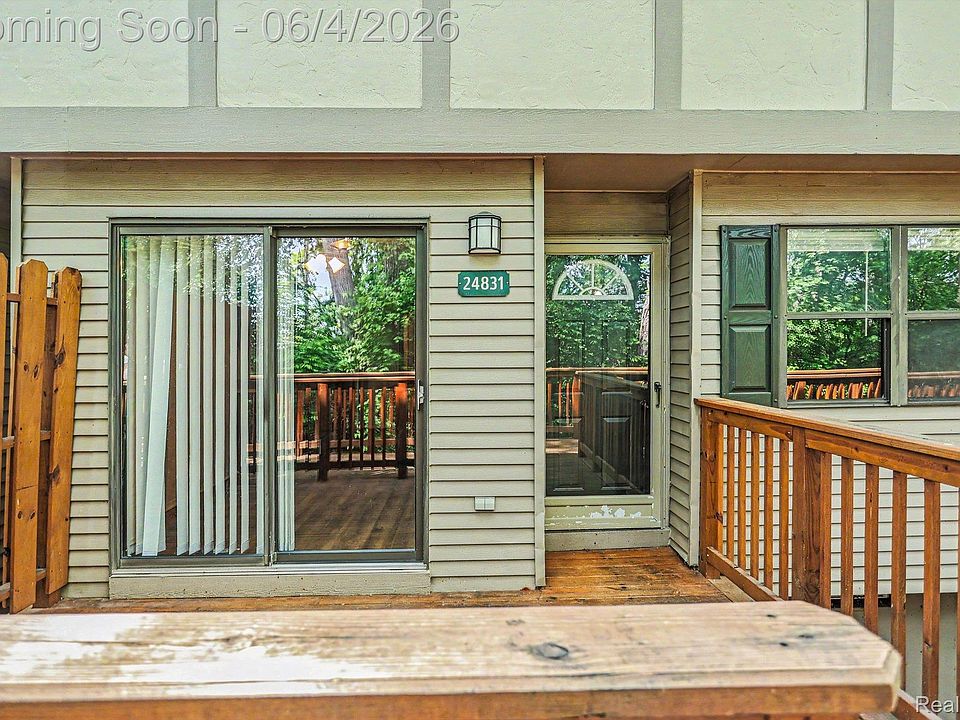 1st image of 24831 Cashmere Ct