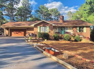 105 Tiverton Ct, West End, NC 27376