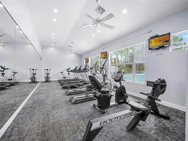 25115 Harbour Vista Cir — Photo 37