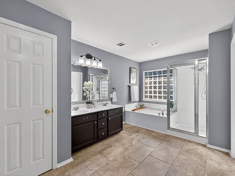 17239 Tarkio Way — Photo 16