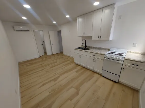 12758 3rd St #B, Yucaipa, CA 92399