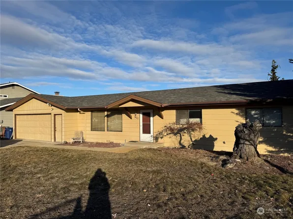 921 College Street, Wenatchee, WA 98801