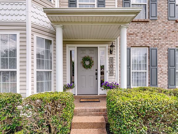 3rd image of 106 Hunterwood Ct