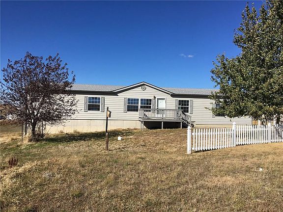 3rd image of 3843 Vista View Ln