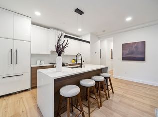 118 Spring St #1, Cambridge, MA 02141