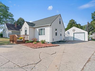 2189 Aurelius Rd, Holt, MI, 48842