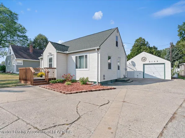 2189 Aurelius Rd, Holt, MI 48842