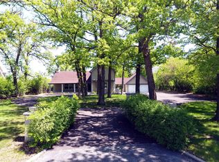 5 Yorkshire Woods, Oak Brook, IL 60523