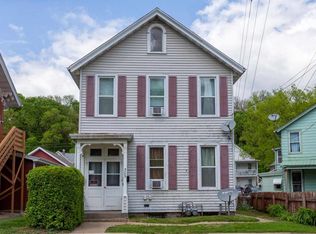 505 W Locust St, Dubuque, IA 52001