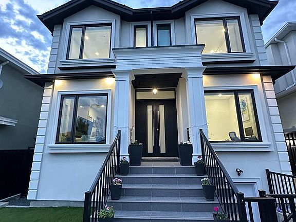 4th image of 759 E 57th Ave