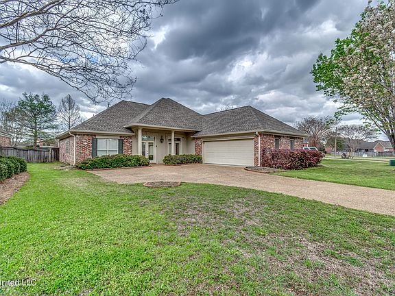 2nd image of 714 Danforth Dr