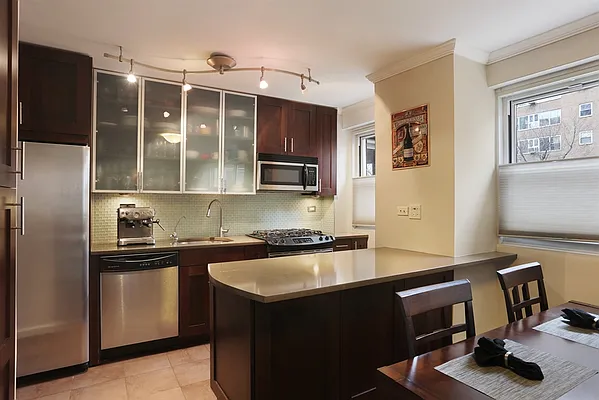 Sold by Corcoran | media 10