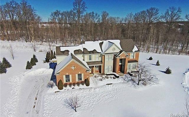 1st image of 51040 Plymouth Lake Ct