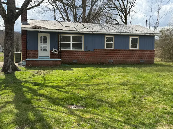 87 Tatham St, Andrews, NC 28901